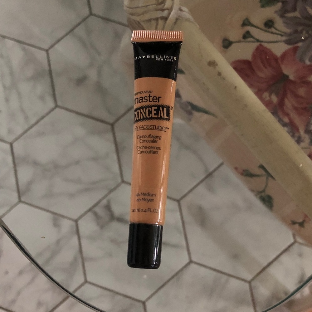 Maybelline master conceal Medium - New Sealed
